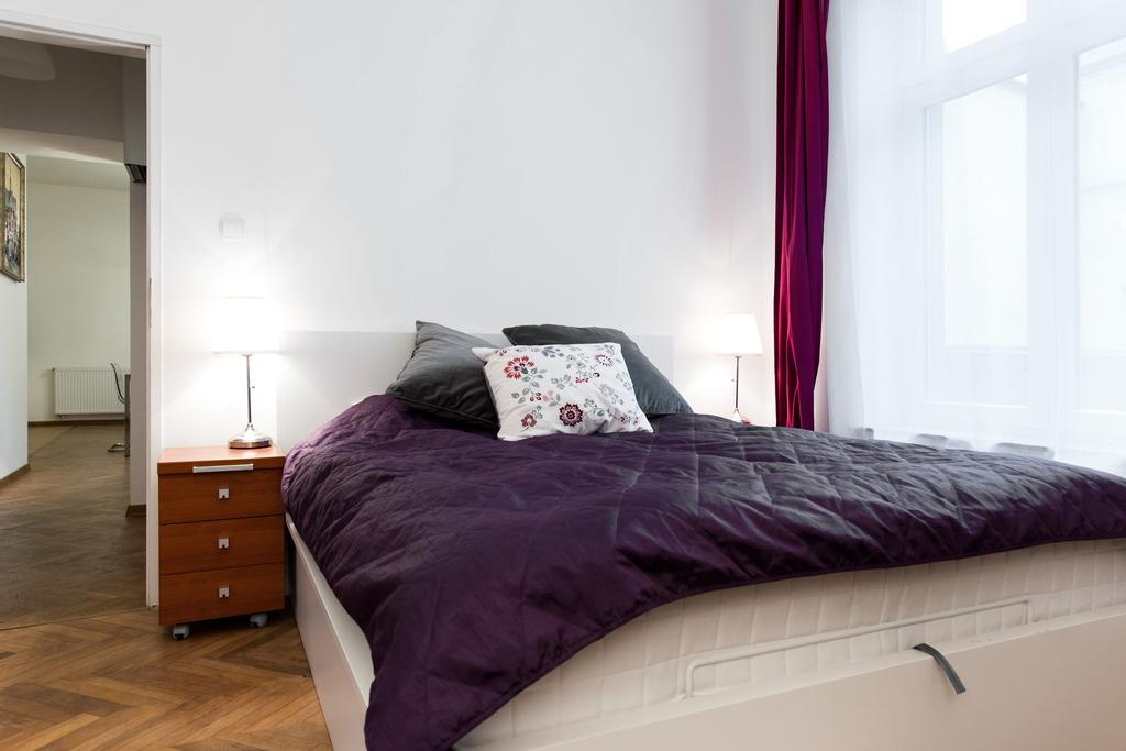 Apartamenty Golebia 3 Krakow Room photo