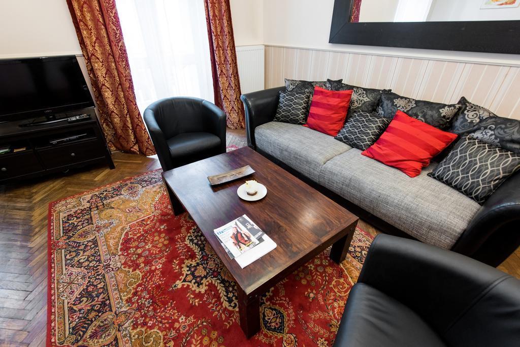 Apartamenty Golebia 3 Krakow Room photo