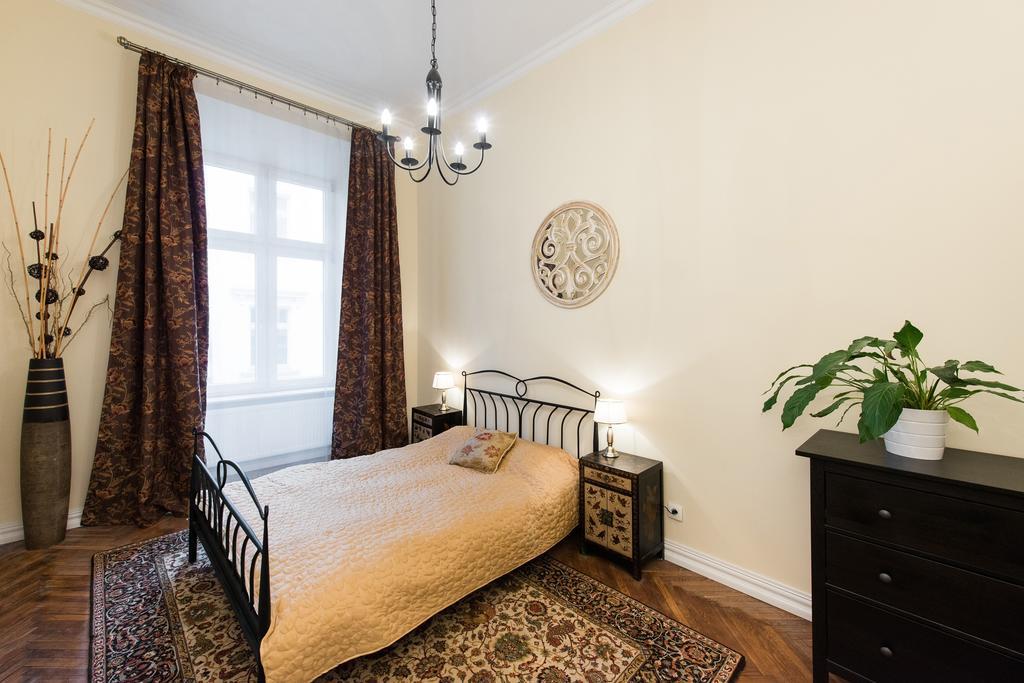 Apartamenty Golebia 3 Krakow Room photo