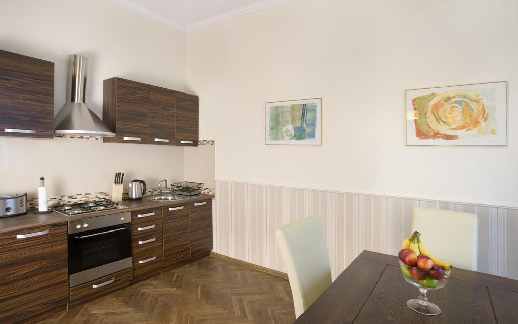 Apartamenty Golebia 3 Krakow Room photo