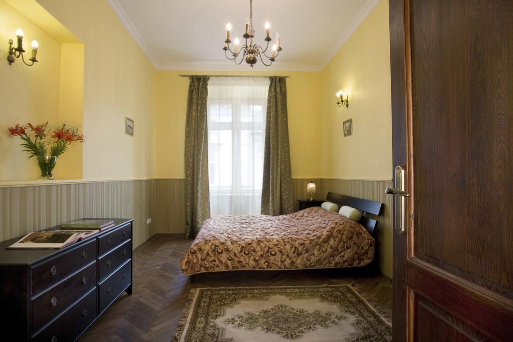 Apartamenty Golebia 3 Krakow Room photo